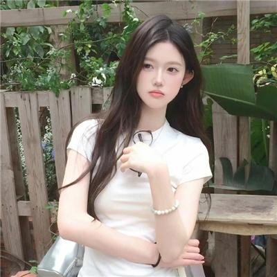 听说我成了前夫的朱砂痣